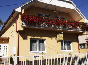  Matild Apartmanház  Шиофок
